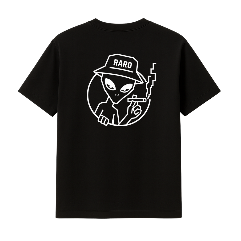 "SMOKING ALIEN" BLACK TEE