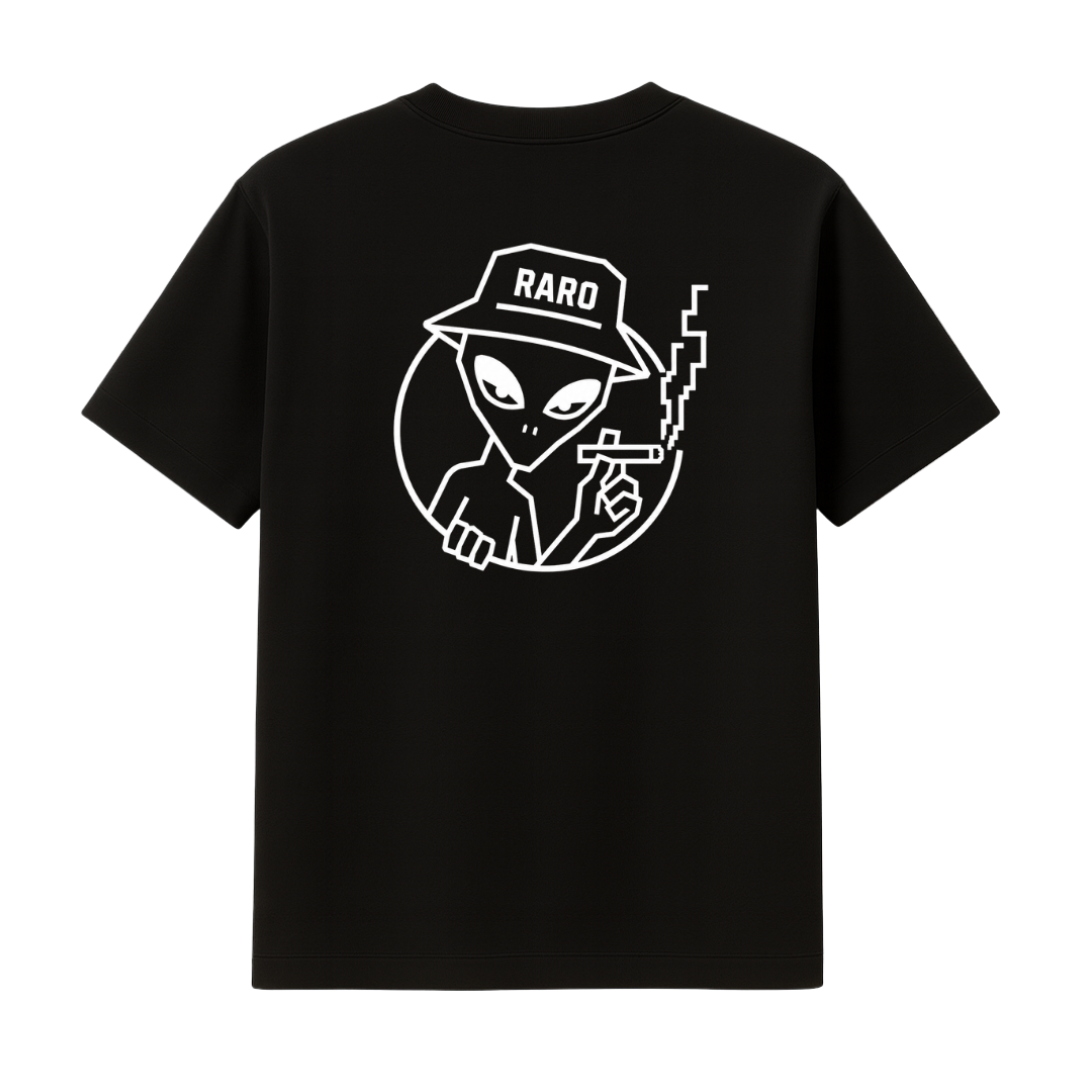 "SMOKING ALIEN" BLACK TEE